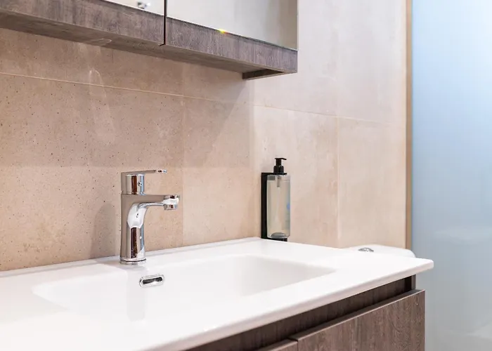 Apartament Beachside Escape - 3 Min To - Gaia 3 *